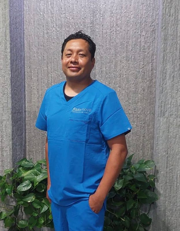 Delfino Cortero Coyotl, fisioterapeuta de Fisiomove